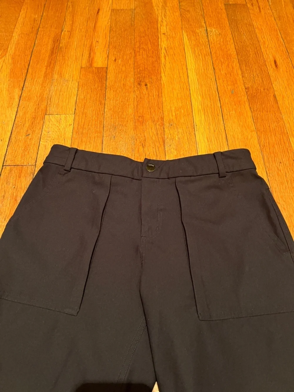 Ivivva by Lululemon Match Driver Bermuda Shorts in Black, Girl’s size 14